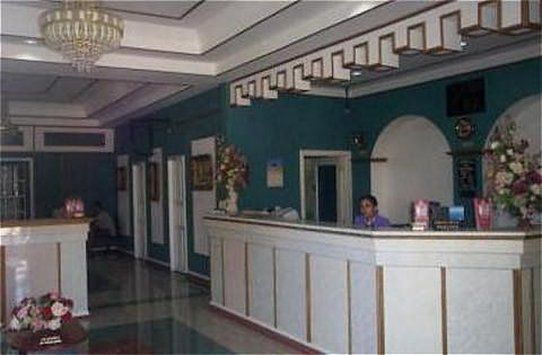 Regency Suites Hotel Джорджтаун Интериор снимка